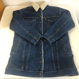 🎉✨💥 Host Pick 🎉✨💥 - Men’s Levi’s Denim Sherpa Jacket